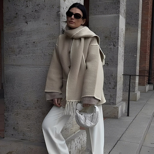 Amilia - Stilvolle, lockere Wolljacke mit Schal für Damen