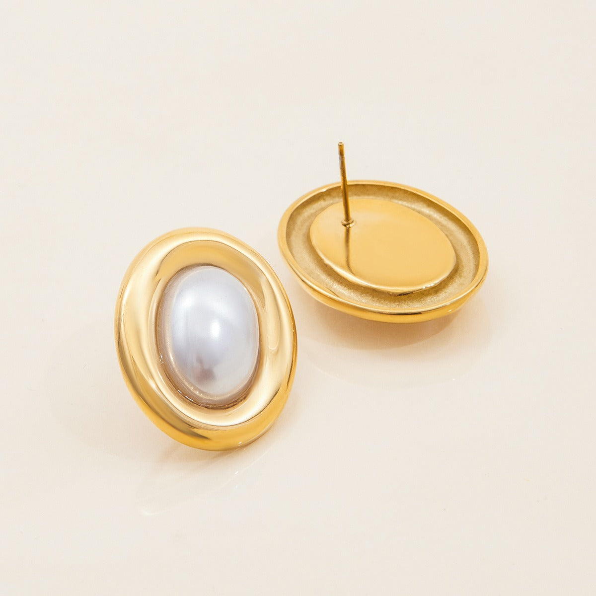 Colette – Kolczyki Vintage z Eleganckim Detalem